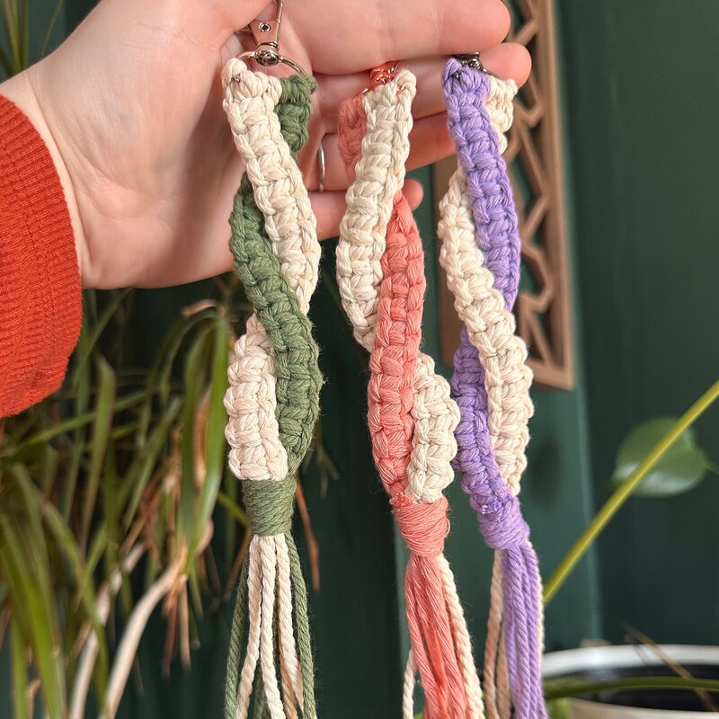 Macrame Key Holder - Etsy