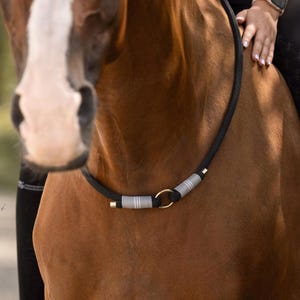 Neck ring for horses | Individual | Made to measure