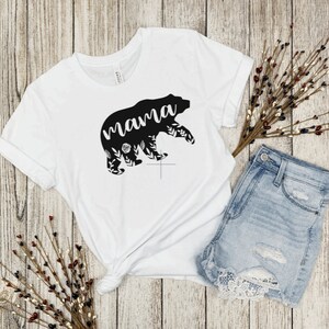 Mama Bear t-shirt, Mom Shirt, Mom Gift, Birthday Shirt, Mother&#39;s Day, Stepmom gift, Grandma, Nana