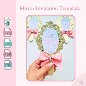 Puede incluir: Plantilla de invitación de espejo dorada con lazo rosa e ilustración de bailarina. La invitación incluye el texto "Mirror Invitation Template", "Instant Download", "SVG", "Studio", "PDF" y "PNG". La invitación muestra la fecha y hora de un evento.