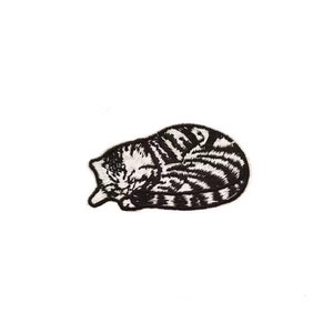 Embroidered Patch- Sleepy Cat Patch- Iron on Patch- Sew on- Craft Supplies