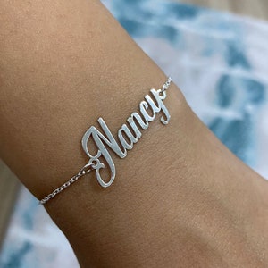Bracelet prénom personnalisé - Bracelet prénom personnalisé - Cadeau pour mère - Bracelet prénom personnalisé - Gourmette audacieuse - Cadeaux de Noël