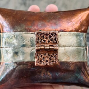Vintage Copper Hardshell Pillow Purse with Velvet Lining Unique Copper Handbag image 7