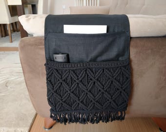 Organizador de reposabrazos de macramé de lona negra de 11 x 37 pulgadas, soporte para control remoto