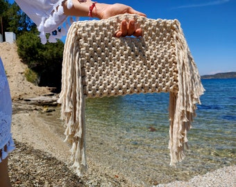 Ivory macrame tassel hand bag, Macrame purse, Fringe bag, Mustard summer bag,Hand knotted,Tending bag,Macrame clutch bags