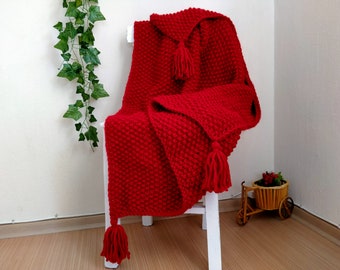 Red hand knit wool TV blanket ,Tasseled blanket ,Chunky blanket ,Gifts ,Christmas gift ,Boho,Cozy blanket ,Perfect gift for mom