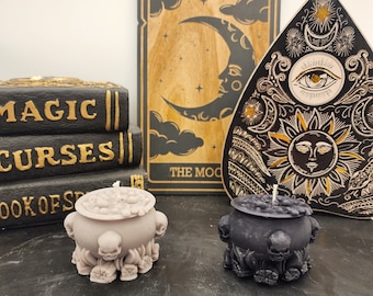 Skull Cauldron Candle: Scented Gothic Witch Decor
