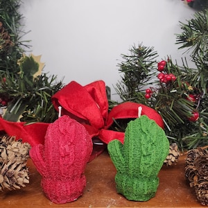 Knitted Mitten Candle, Glove Candle, Cute Winter Candle, Christmas Glove Candle, Decorative Christmas Candle, Scented Christmas Candle