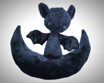 Peluche chauve-souris et croissant de lune