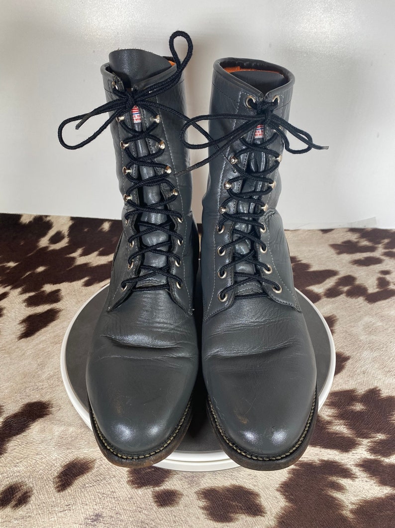 10B Damen Vintage Grau Justin Leder Schnürung, Kiltie Stiefel, Steampunk, Abnehmbare Kiltie Abnehmbare Laschen, Vintage Stiefelette Bild 1