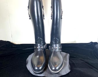 DAV  Women's 6 Black All Weather, Full Calf Riding Boots in Very Good Condition