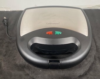Electric Sandwich Maker, Continental Grill Platinum Series, Still has original box and product guide