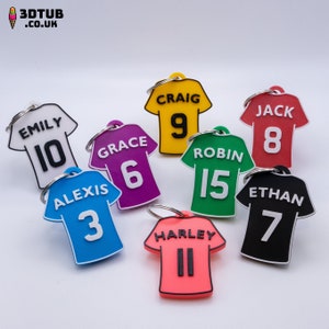 Football Shirt 3D Printed keychain / Keyring - Fully Personalised, choose any number, name and colour!