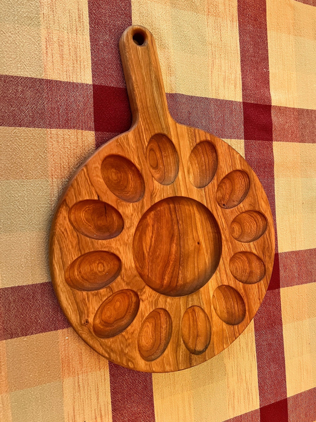 Round Egg Tray With Paddle Handle CNC Files Only, No Physical Product