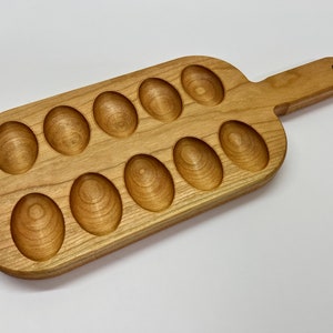 Paddle Shaped Deviled Egg Tray (CNC files only, no physical product will ship)