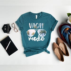 Vacay Mode T-Shirt, Vacation Shirt, Vacay Mode On, Travel Lover Gifts, Travel Shirt, Adventure Lover Shirt, Traveler Shirt, Vacation Shirts Bild 2