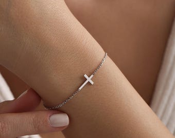 Sierlijke sterlingzilveren kruisarmband – religieus cadeau, bevestiging communie