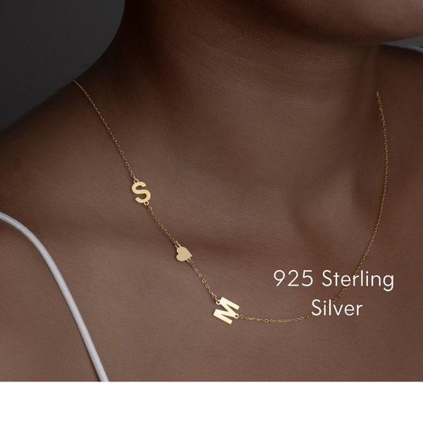 Collier avec initiales latérales en argent sterling 925, collier personnalisé avec lettres du milieu en or, cadeau d'anniversaire, cadeau de Saint-Valentin pour elle, femme, enfant