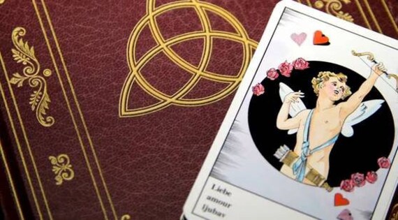 Tirage de Tarot Sentimental/Voyance