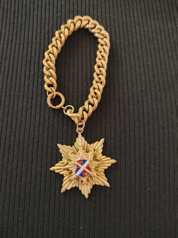 Heraldic Coat of Arms Pendent or Pendent Bracelet - image 2