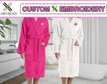 Custom Embroidered Robe, Personalized Robe, Embroidered Plush Robe, Bridesmaid Gift, Custom Bath Robe, Wedding Robe, Micro Fleece Spa Robes
