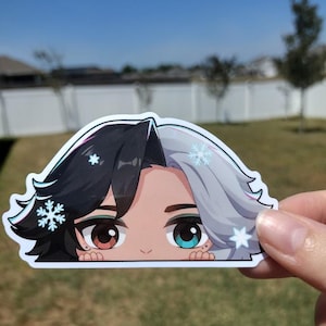 Luna Snow Peeker Sticker