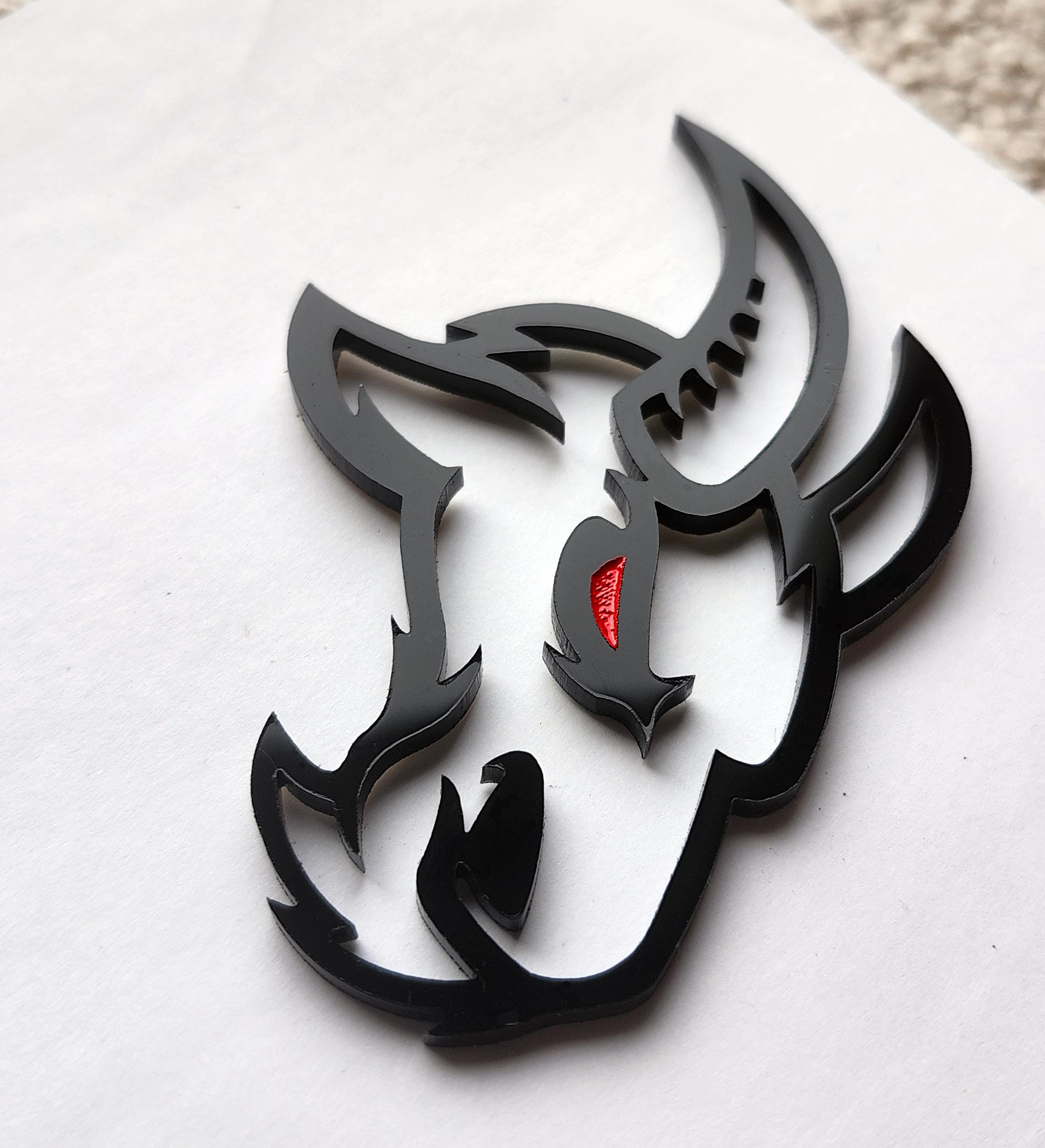 フェンダーエンブレム ロゴバッジ 怒ったヤギ ラム ヘルラム レッド