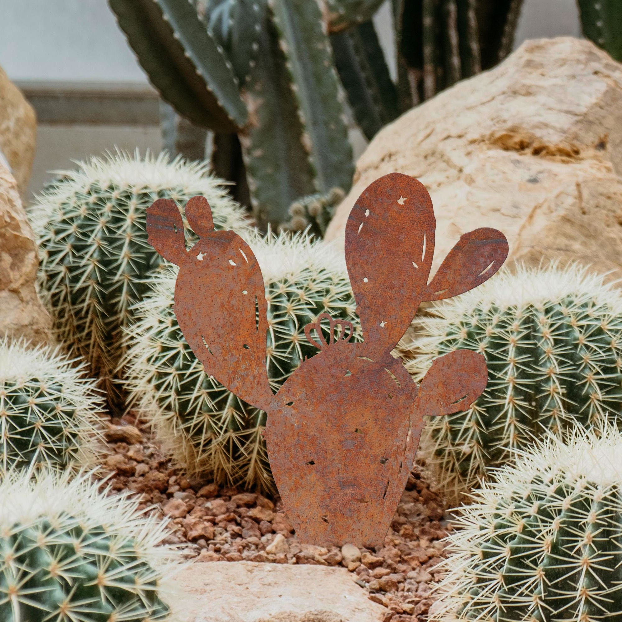 Metal Prickly Pear Cactus Yard Art, Metal Cactus, Rusty Desert Garden  Stake, Southwest Yard Art, Outdoor Decoration, Cactus Yard Decor - Etsy