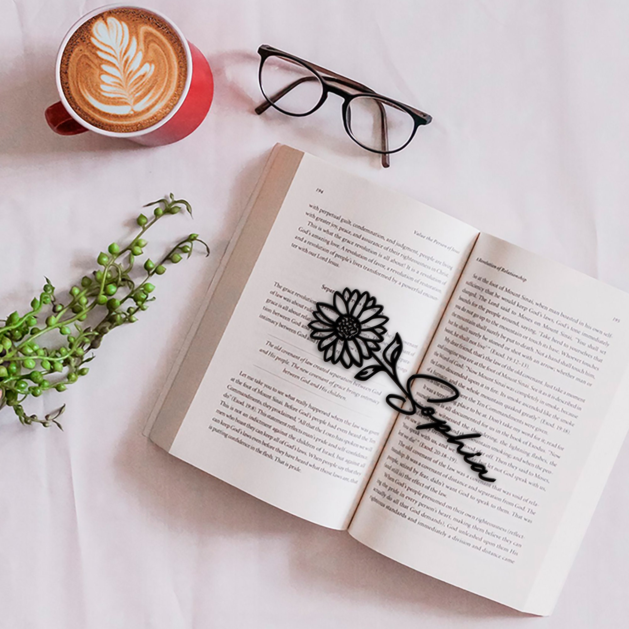 Custom Bookmark, Book Lover Gift, Daisy Bookmark, Back to School Gift, Teacher Gift, Unique Bookmark, Daisy Lover, Unique Gift