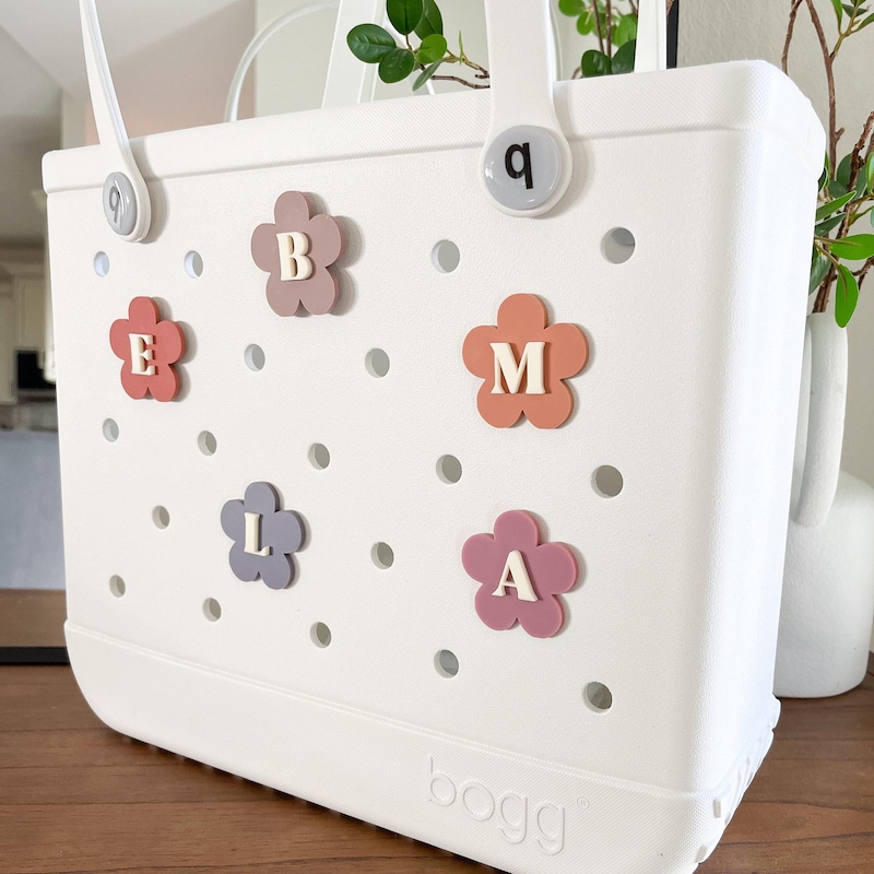 Customizable Bogg Bag Charm Personalized Bogg Bag Tag Personalized Bogg bag accessory Bogg Bagg Letter Charm Bogg Bag Keychain for Bogg Bag