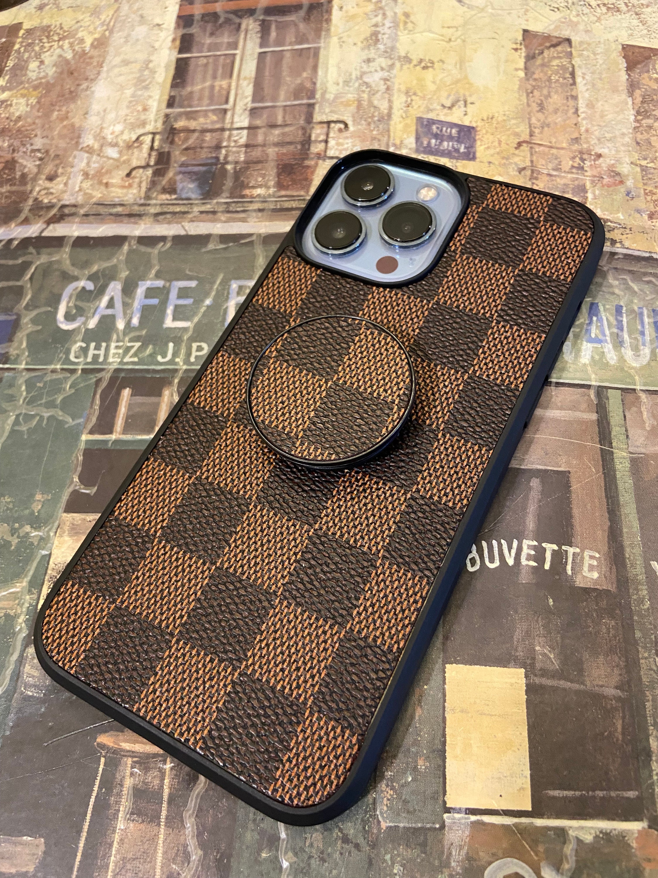 Louis Vuitton Iphone 11 Case Card Holder