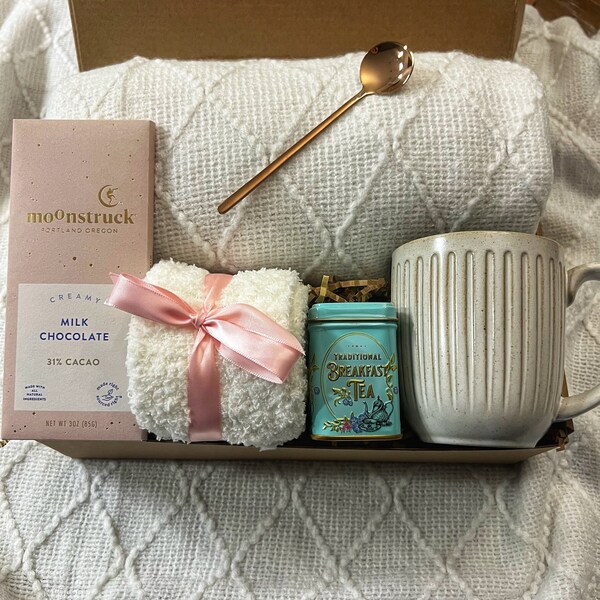 Cancer Gift Basket - 60+ Gift Ideas for 2023