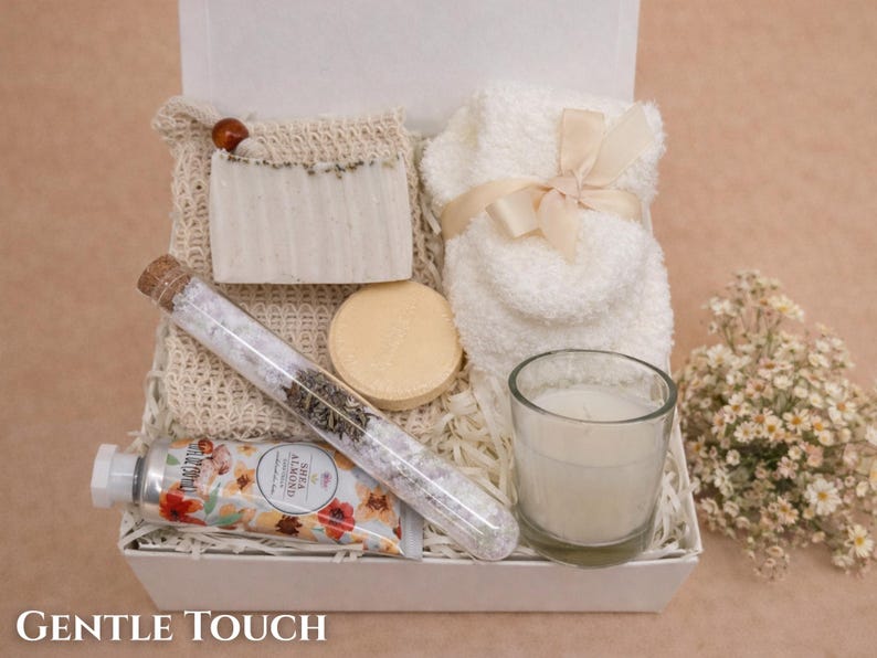 Personalized birthday gift ideas for best friend, featuring luxury bath salts and silk accessories in a beautifully packed box.