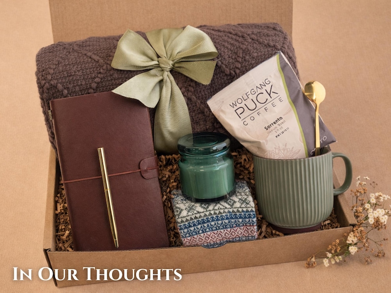 In our thoughts gift box for men, ideal for sensitive recovery and hospital support.