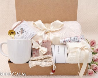 Self Care Box for Evening Routine - Cozy Sleep Gift Set with Blanket