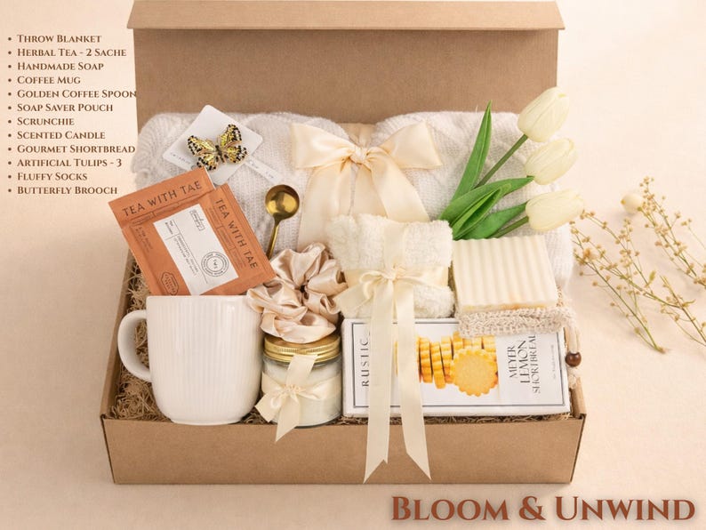 Relaxation Spa Gift Set "Bloom & Unwind" with floral-themed self-care products, bath salts, and a soothing lavender candle.