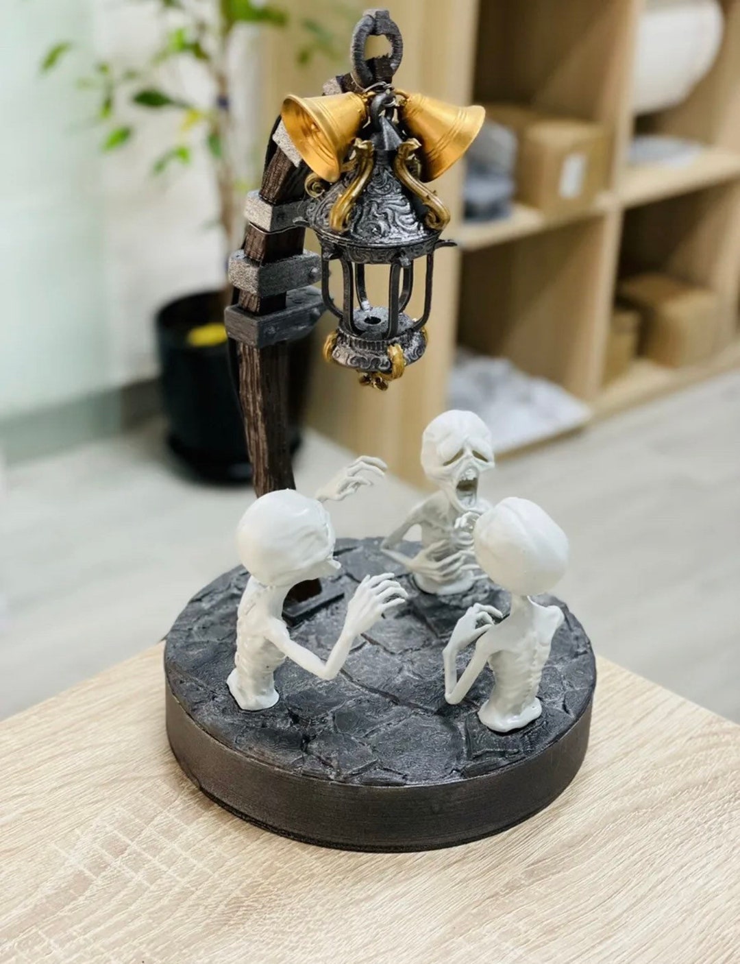 Bloodborne Lanterna Figure 25 Cm Con Led Dipinta A Mano Etsy