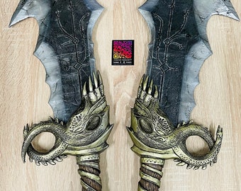 Blades of Chaos Kratos god of war RAGNAROK Blades of Chaos
