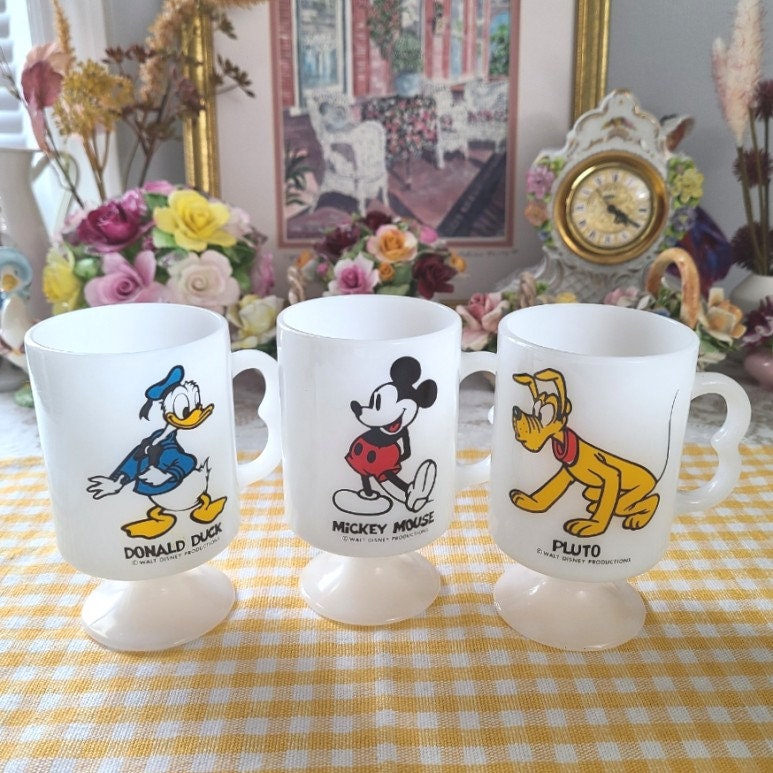 Vintage 70s Milk Glass Walt Disney Mickey Mouse Pedestal Coffee Mug 