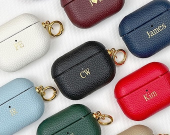 Gepersonaliseerde vegan leren AirPods-hoes – aangepaste initiaal goudfolie met reliëf