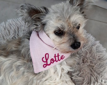 Muslin hundbandana med broderat halsband, personlig bandana, hundgåva, bomullshundbandana