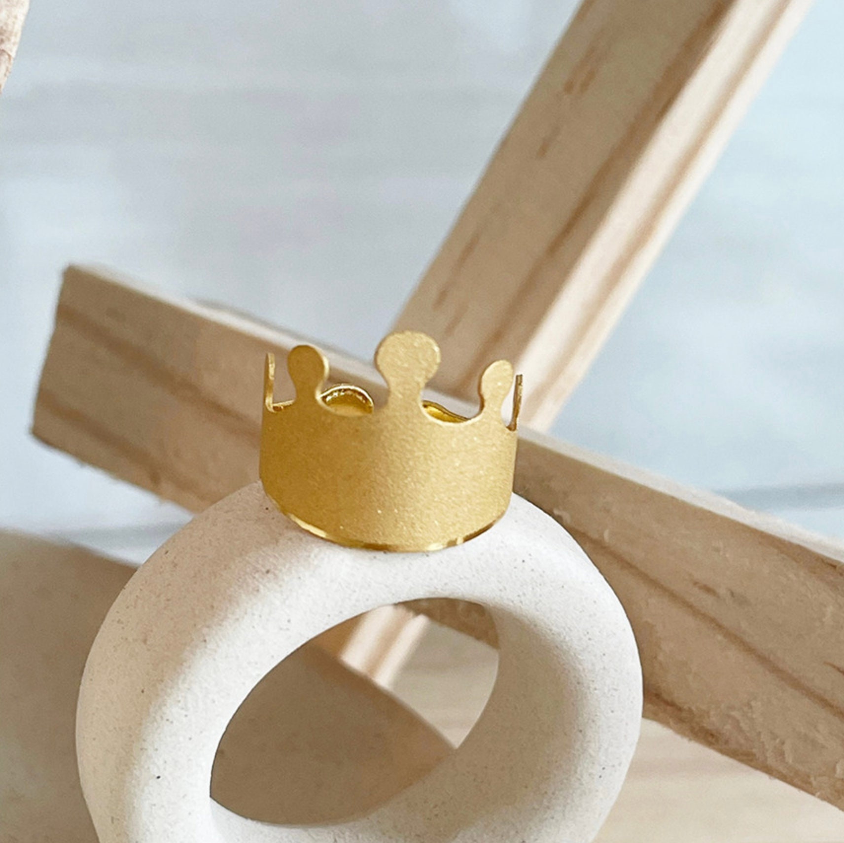 Senco Gold & Diamonds Grandeur Bow Gold Baby Ring : Amazon.in: Jewellery