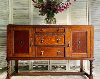 Antique English Oak Sideboard / Buffet