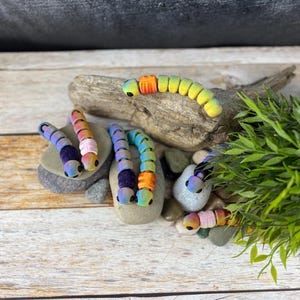 Giocattolo Fidget Flexi Wurm: giocattolo stimolante stampato in 3D, antistress (con opzione portachiavi)