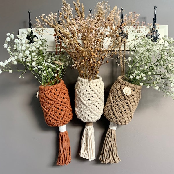 Vase en macramé à personnaliser avec fleurs, pinceaux, bougie… Pot décoratif à suspendre et à assortir, cadeau maman, éco-responsable, Boho