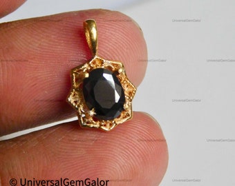 Black Onyx Pendant Necklace• 14k Gold tiny Onyx Pendant Oval Cut• Oval Pendant Women Jewelry• Black Stone Necklace• Necklace Gifts Her