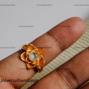 Rose Flower Engagement Ring•Natural Rainbow Moonstone Ring• 14k Gold Moonstone Wedding Ring•Floral Bridal Ring•Twist Leaf Moonstone Ring Her