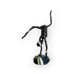Figura decorativa nera "Persona con verticale" idea regalo creativa decorazione per ufficio