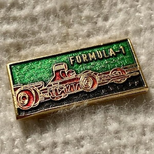 Rare 1980s Vintage Formula 1 Enamel Pin – Antique Red Formula One Car Brooch, Racing Badge, Motorsport Collectible, Retro F1 Gift Pin