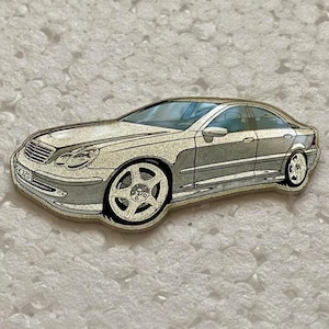 Rare Vintage 2000s Mercedes-Benz C-Class W203 Enamel Pin Badge – Original Vintage Mercedes C Class W203 White Merch – Mercedes W203 Gift